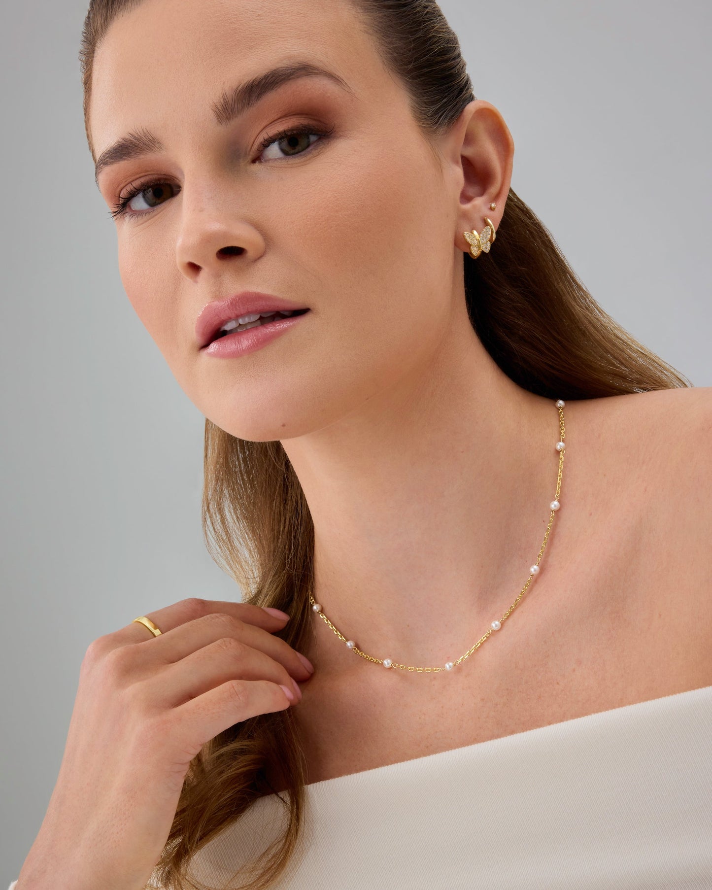 Pearl Station Chain Necklace